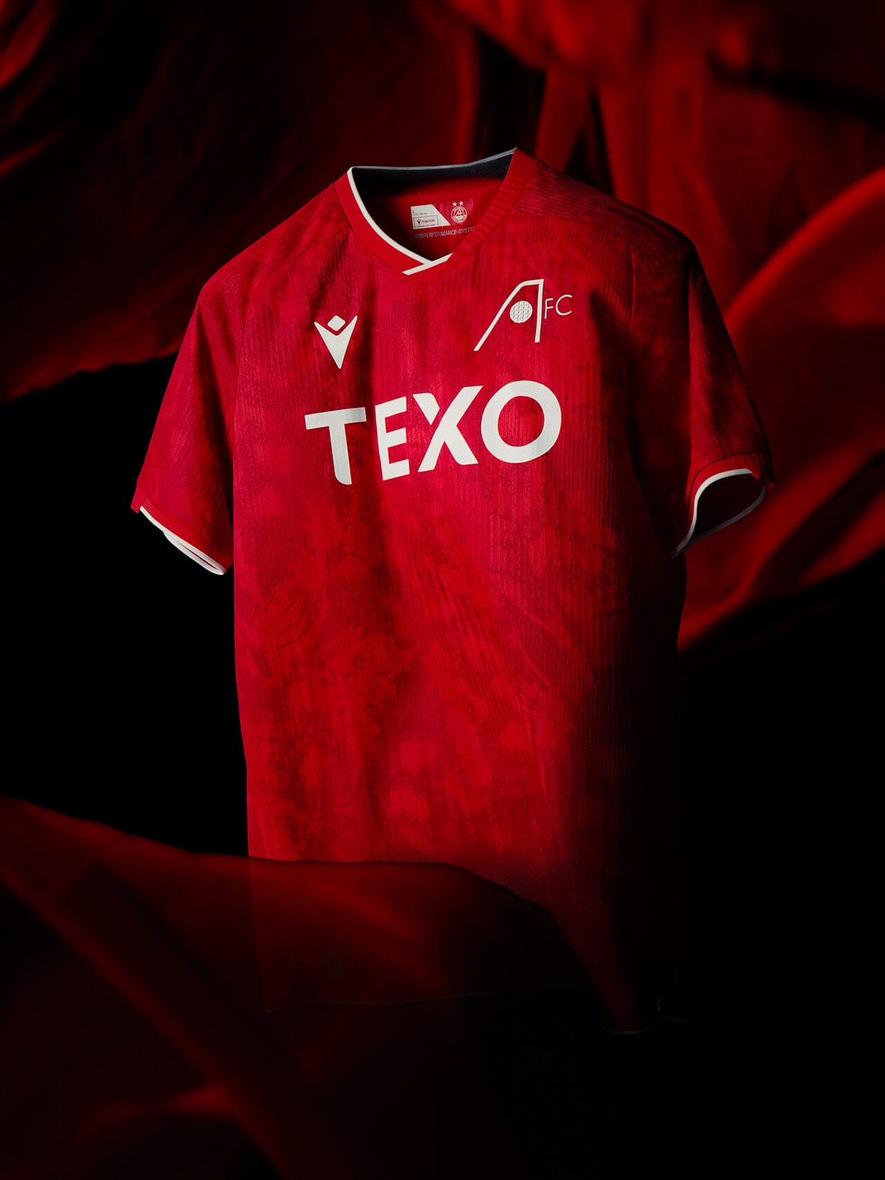 Aberdeen FC lança nova camisa titular 2026-2027 assinada pela Macron