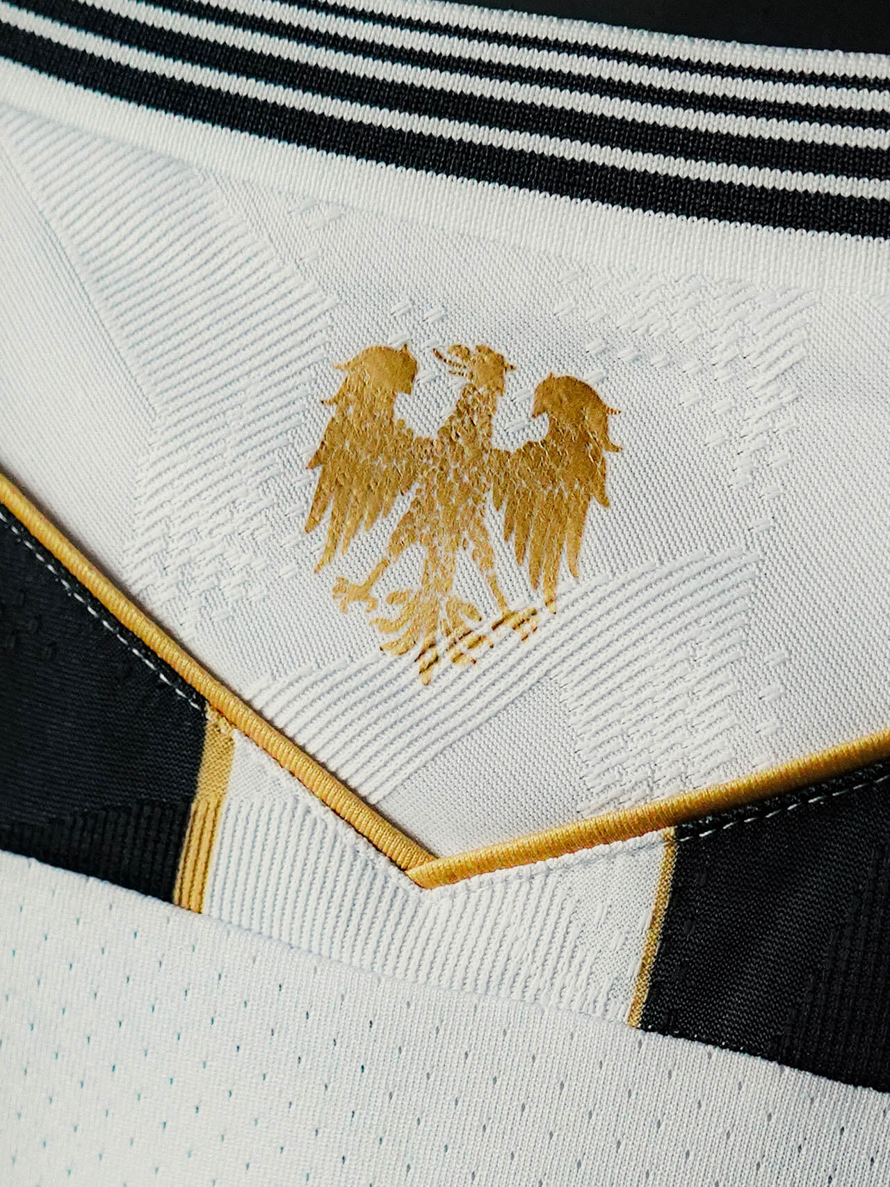 Camisa titular da Udinese 2026-2027 Macron