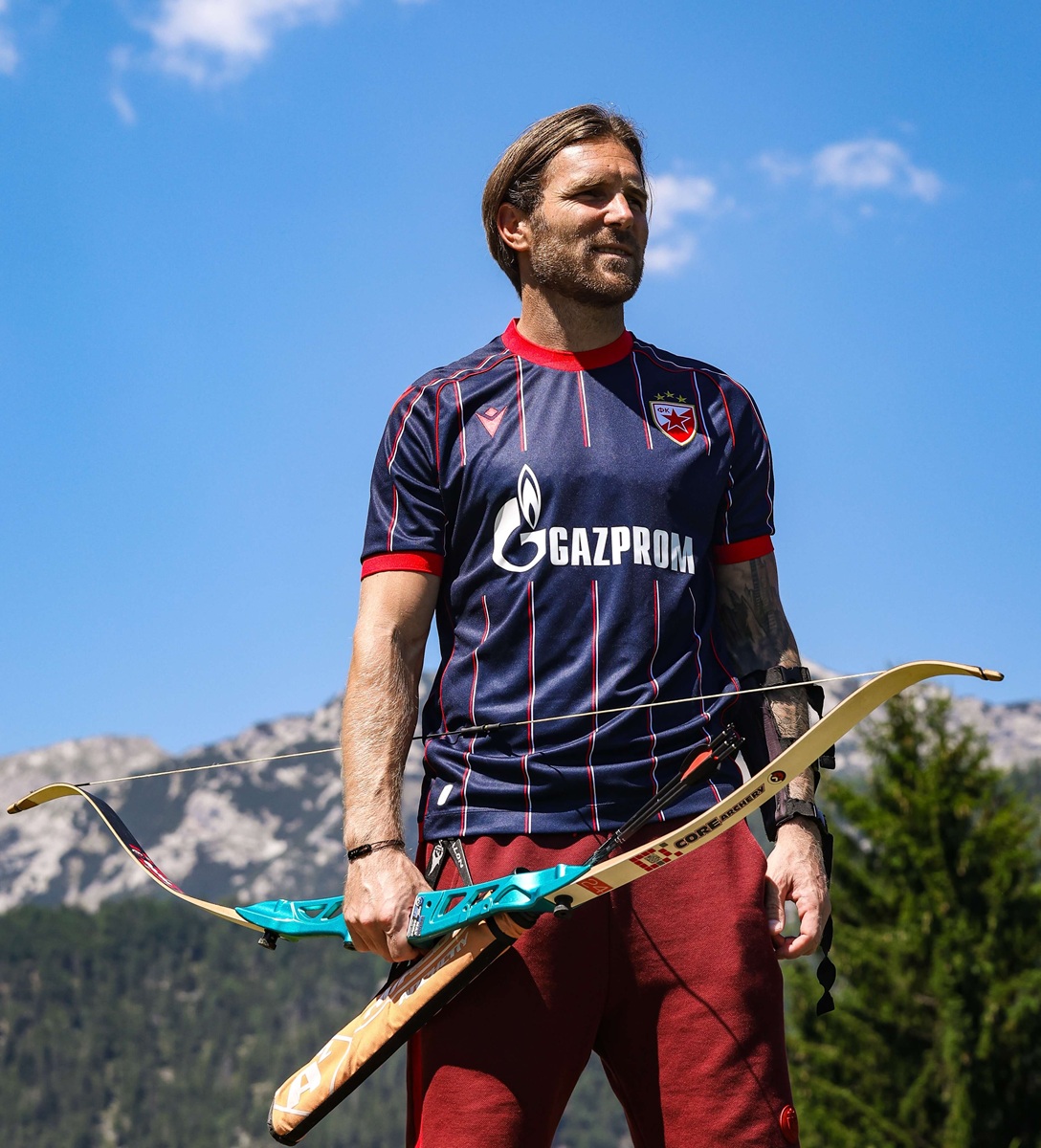 Camisa reserva Estrela Vermelha 2026-2027 Macron