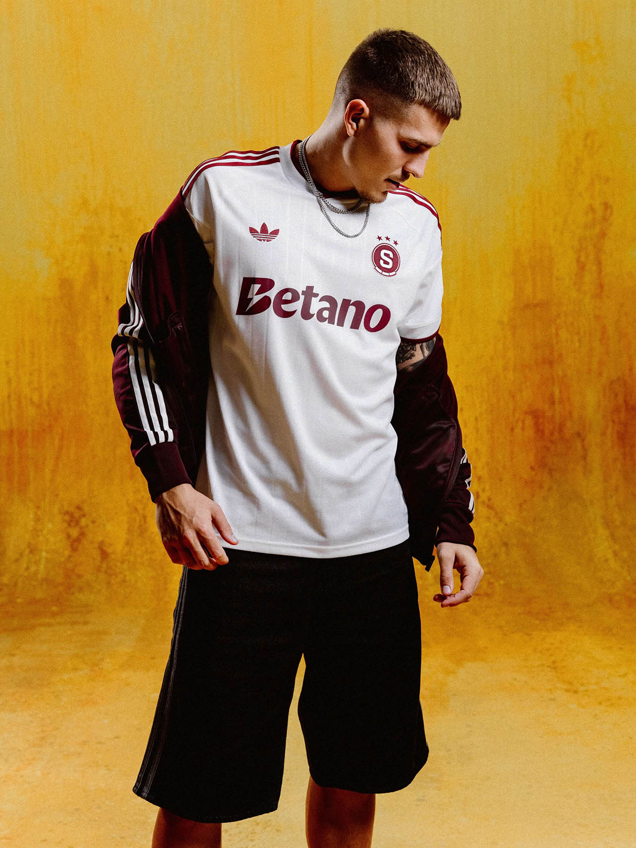 Camisa reserva do Sparta Praga 2026-2027 adidas