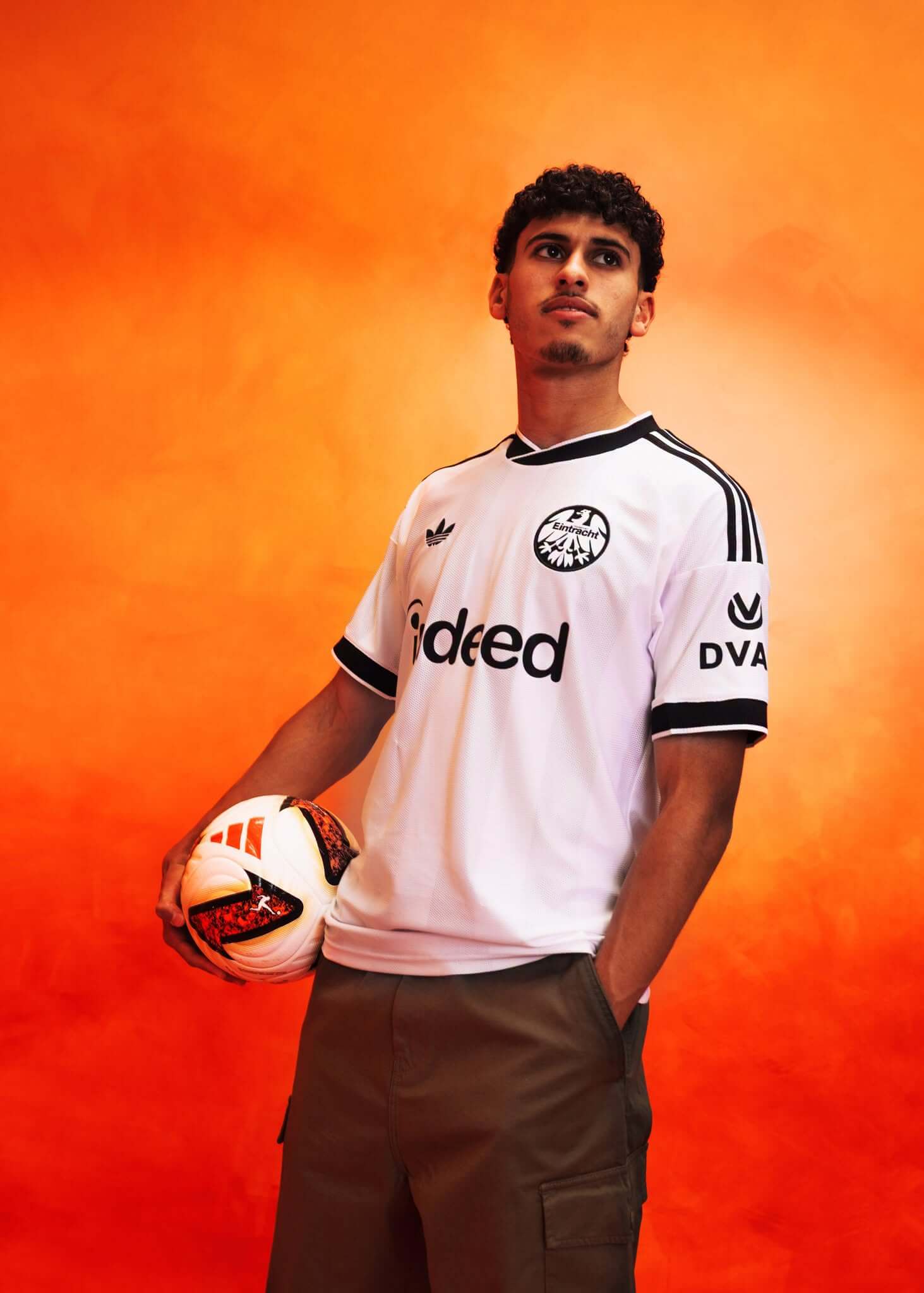 Camisa reserva do Eintracht Frankfurt 2026-2027 adidas