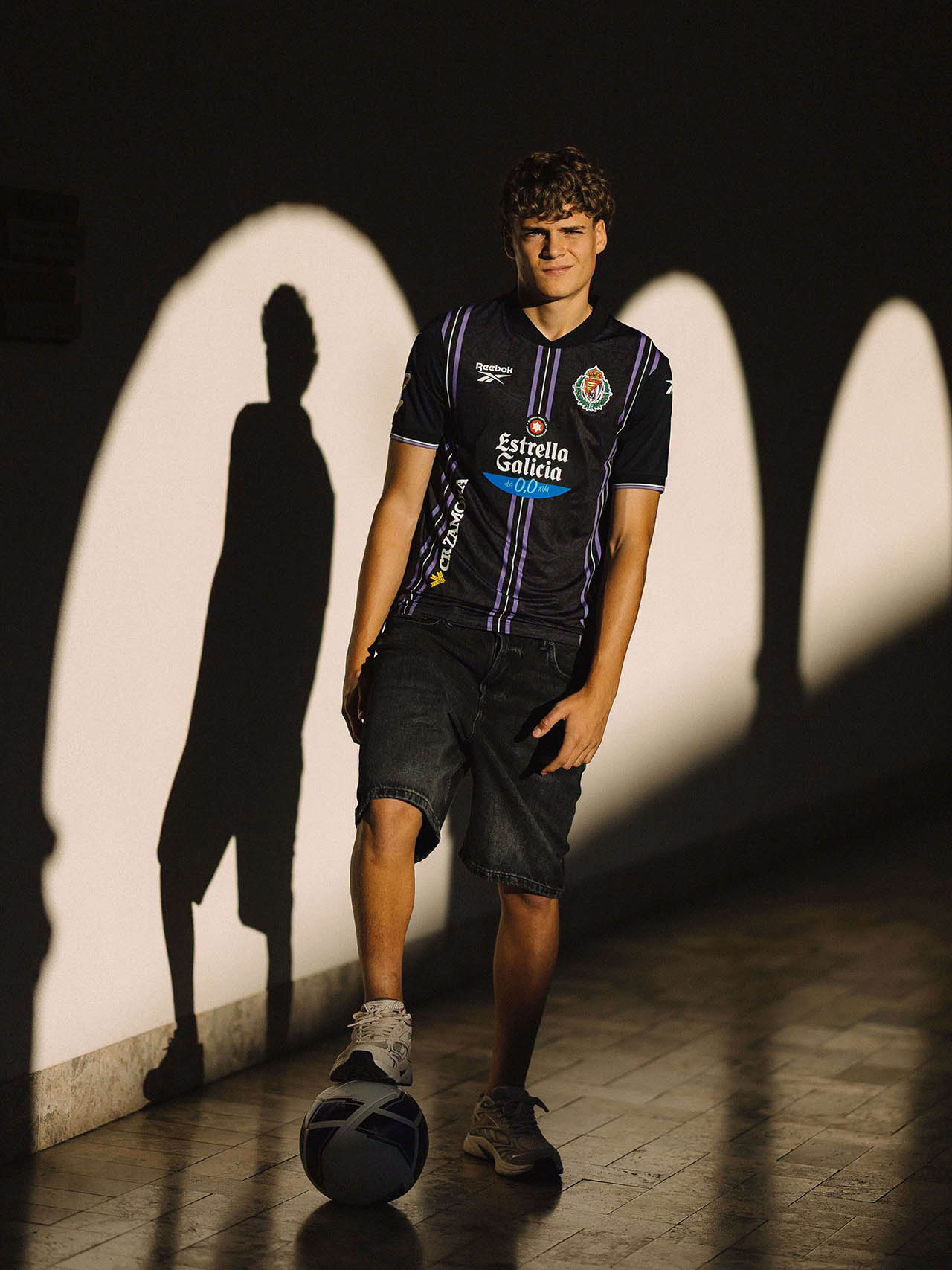 Camisa reserva do Real Valladolid 2026-2027 Reebok