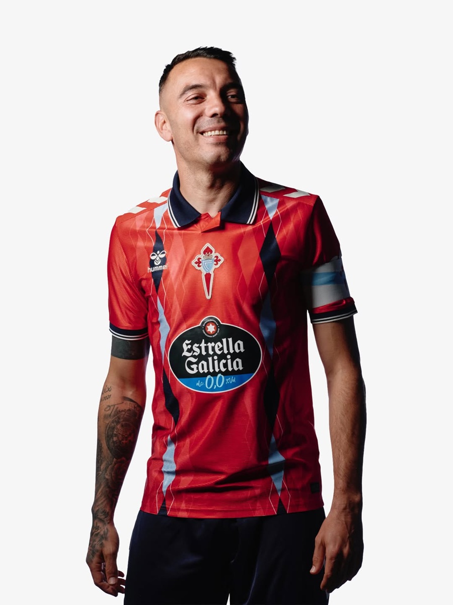 Terceira camisa do RC Celta 2026-2027 Hummel