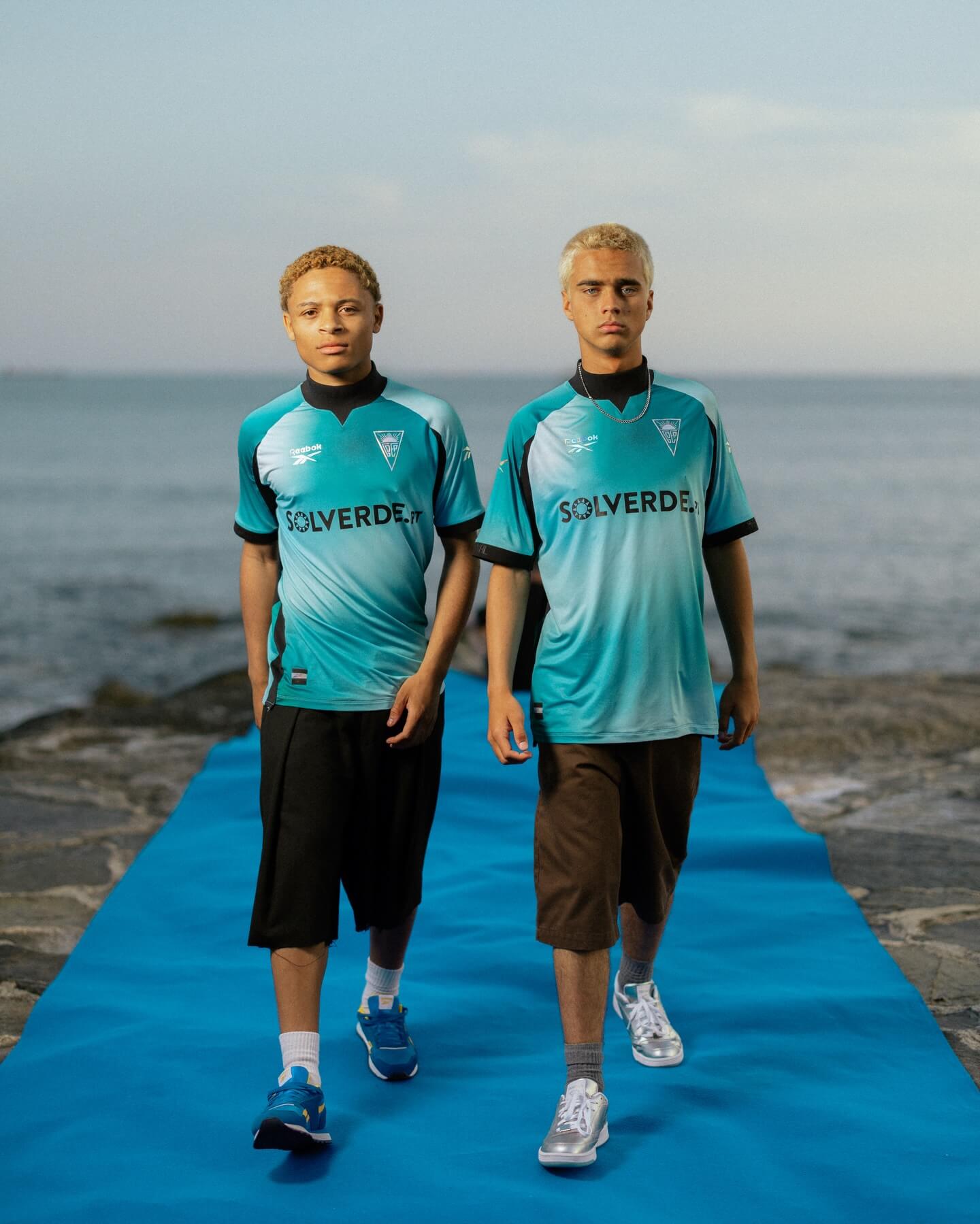 Camisa reserva do Estoril Praia 2026-2027 Reebok