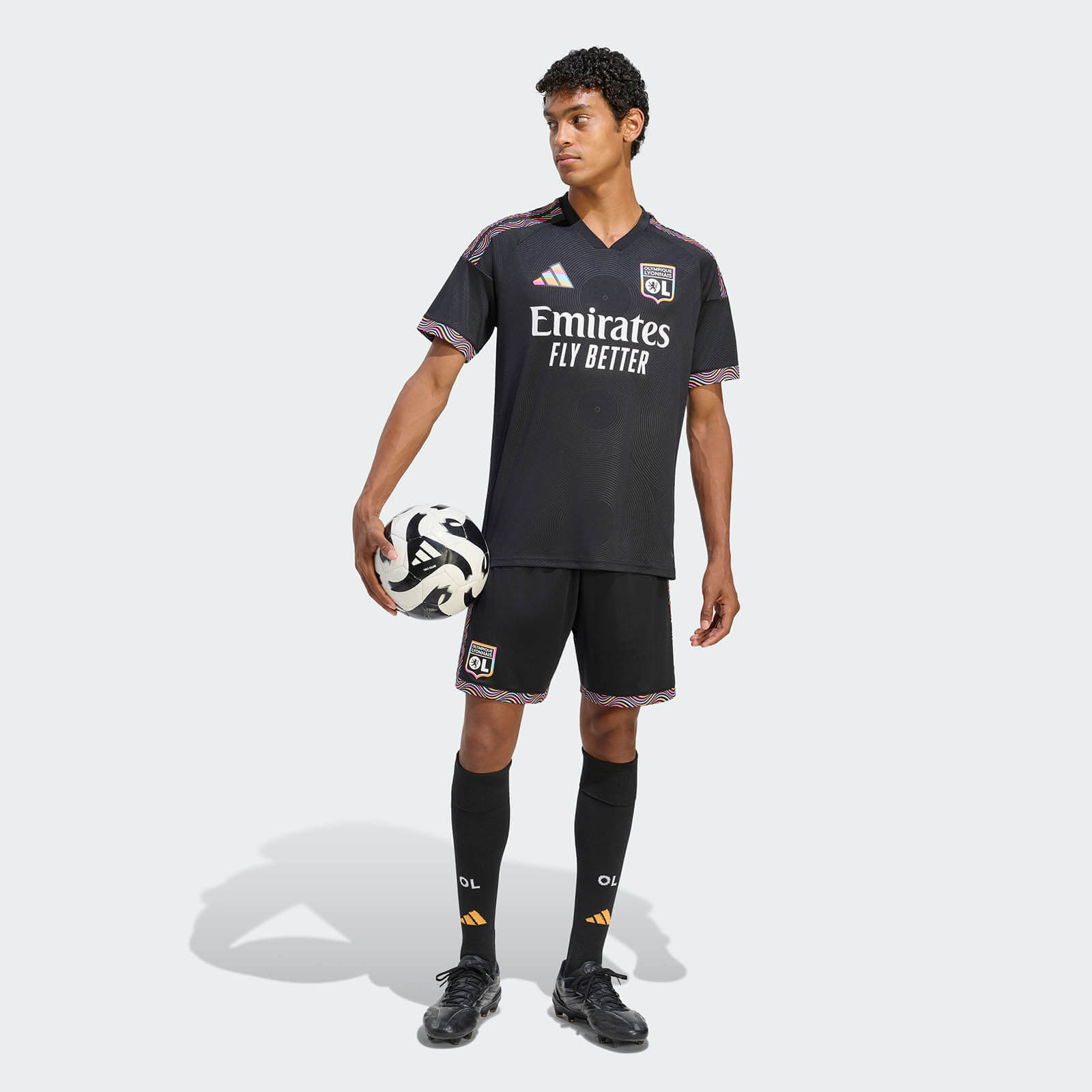 Terceira camisa do Olympique Lyon 2026-2027 adidas