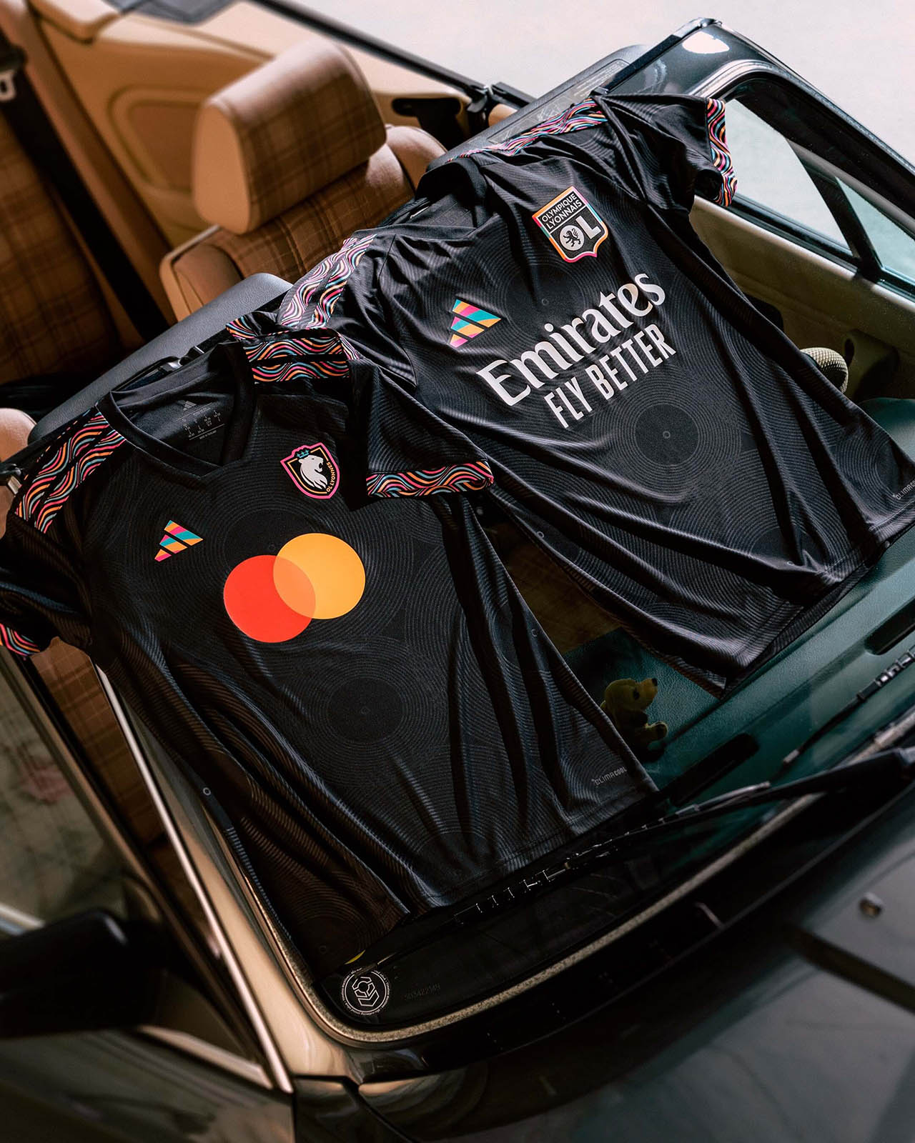 Terceira camisa do Olympique Lyon 2026-2027 adidas