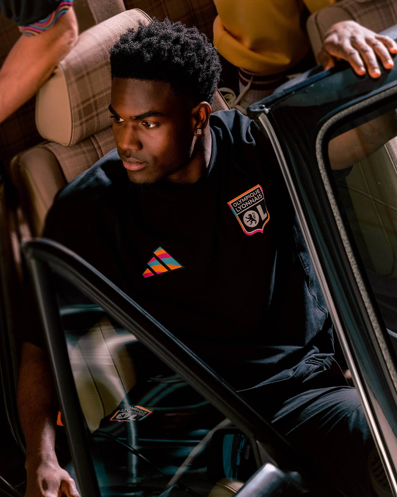 Terceira camisa do Olympique Lyon 2026-2027 adidas Coleção