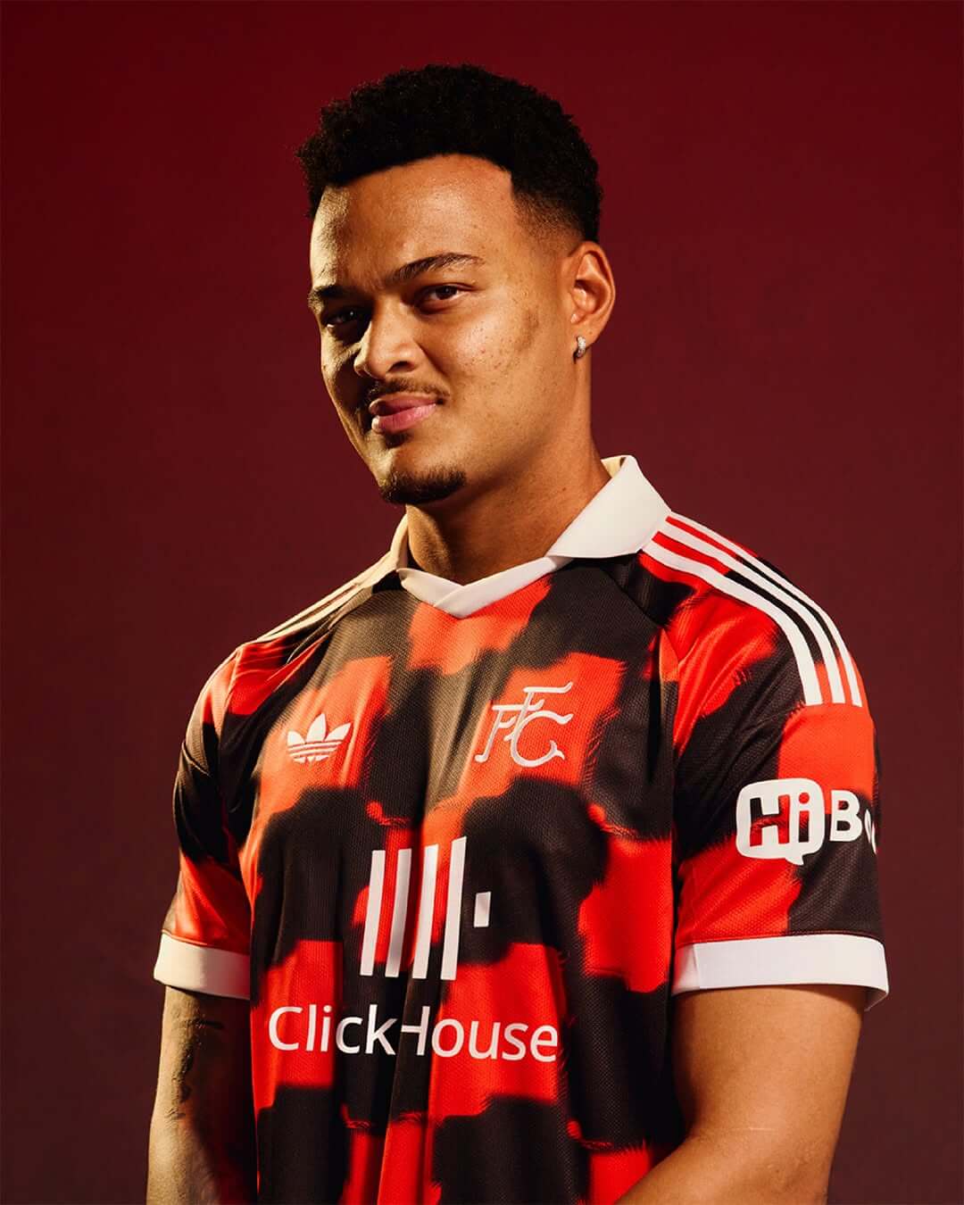 Camisa reserva do Fulham 2026-2027 adidas kit
