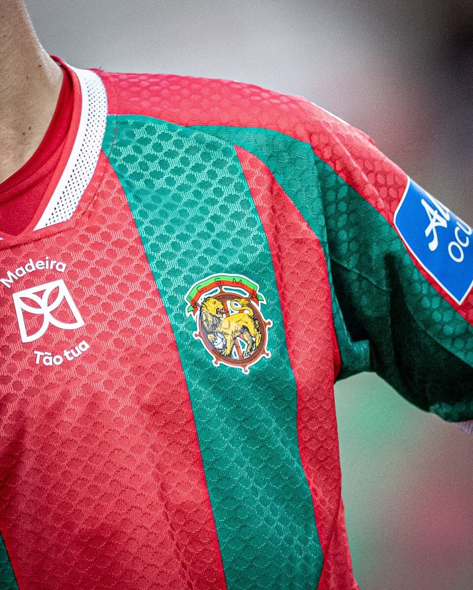 camisa titular maritimo 2026-2027 hummel