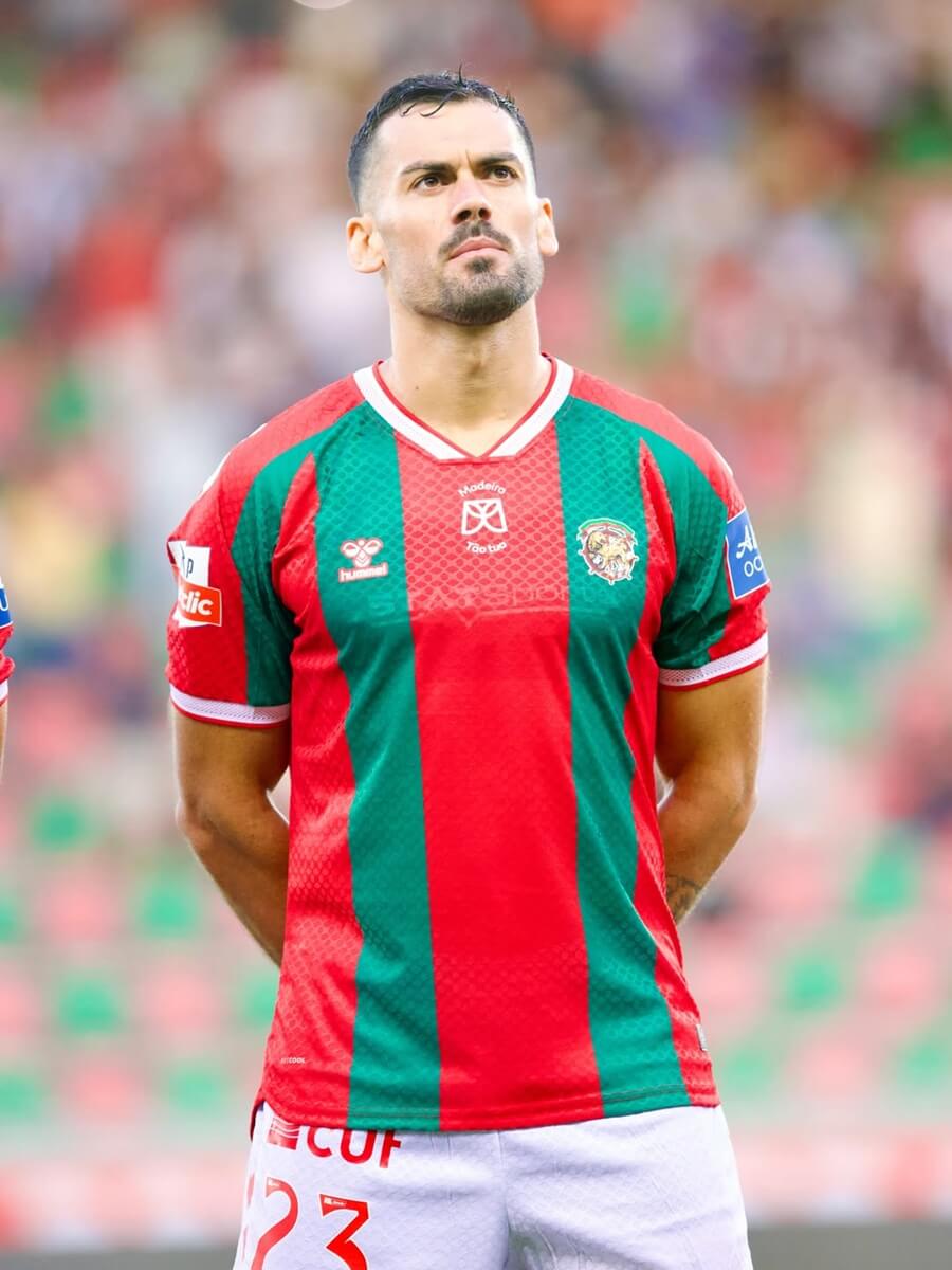 camisa titular maritimo 2026-2027 hummel