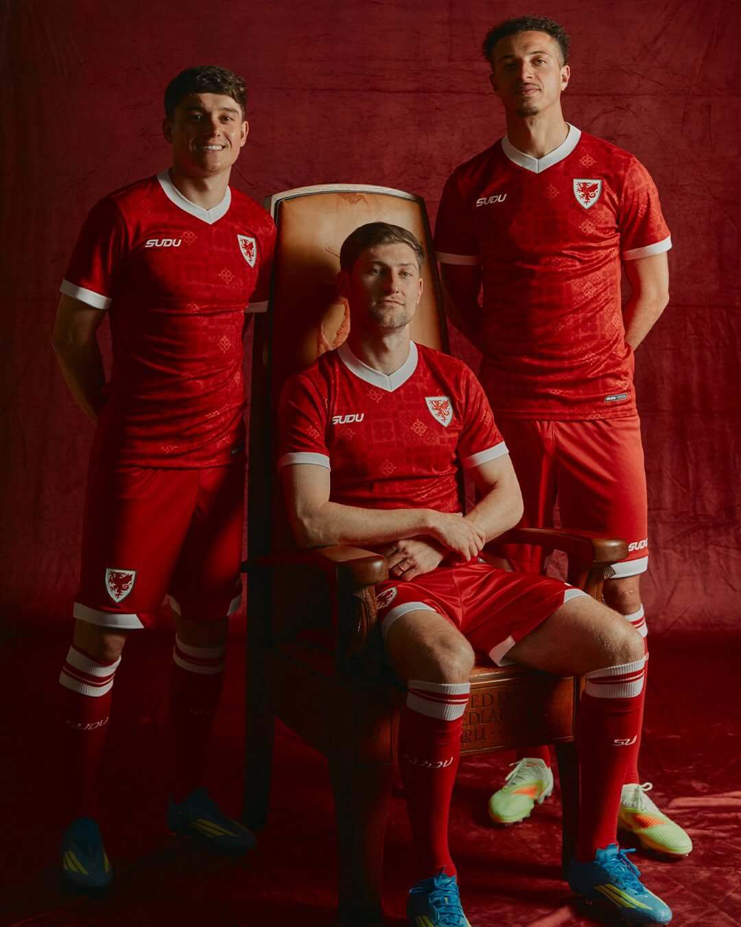 Camisa titular do País de Gales 2026-2028 SUDU