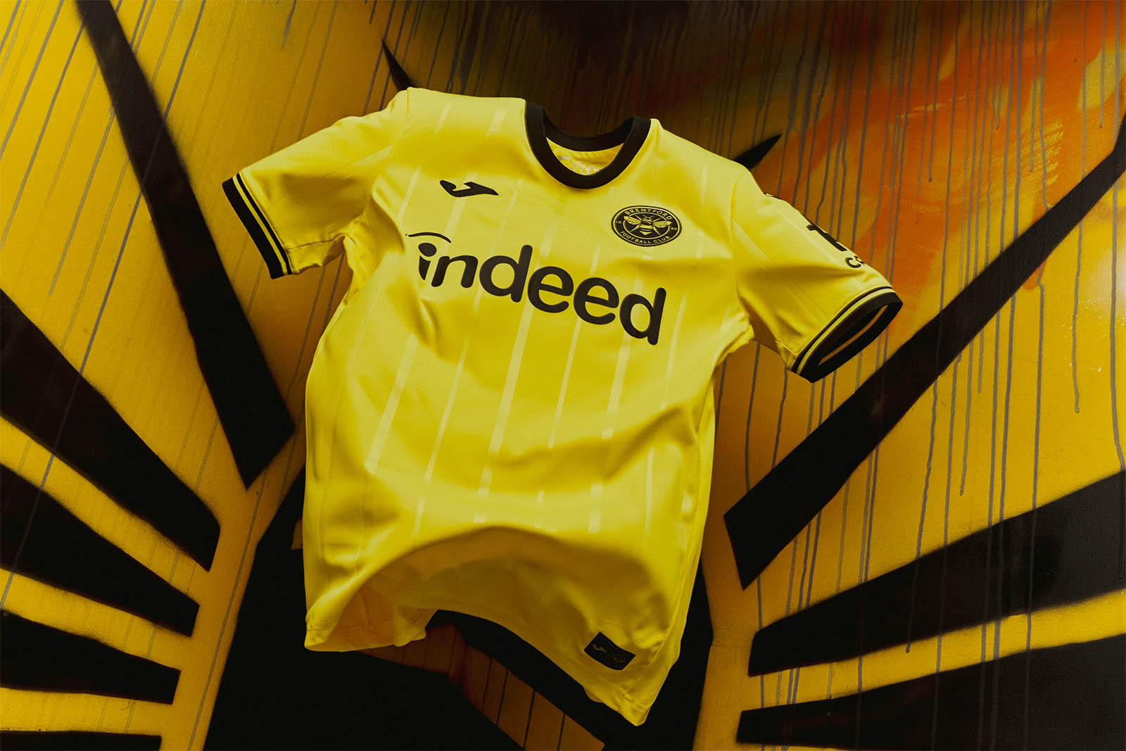 Terceira camisa do Brentford 2026-2027 JOMA