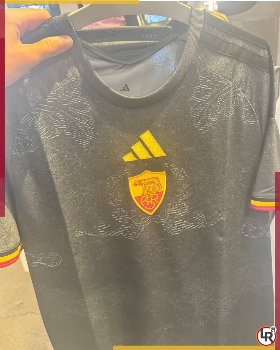 Terceira camisa do AS Roma 2026-2027 adidas