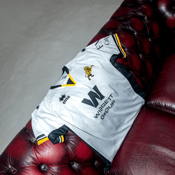Camisas reservas millwall 2026-2027 erreà