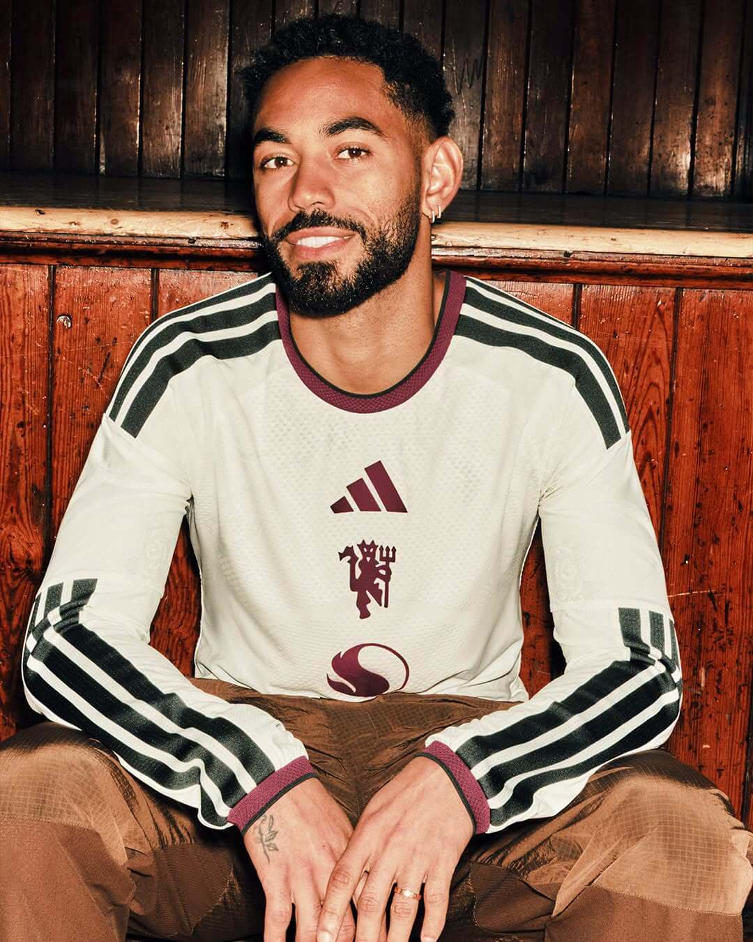 Terceira camisa do Manchester United 2026-2027 adidas