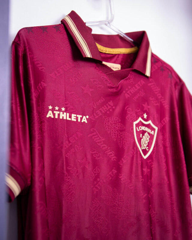 Londrina lança camisa comemorativa de 70 anos com a Athleta