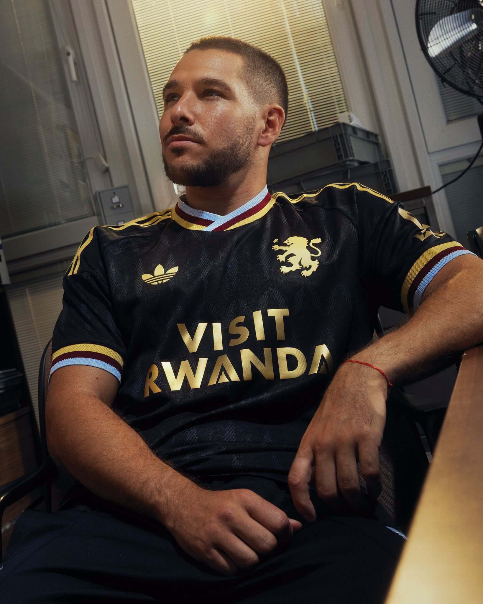 Camisa reserva do Aston Villa 2026-2027 adidas