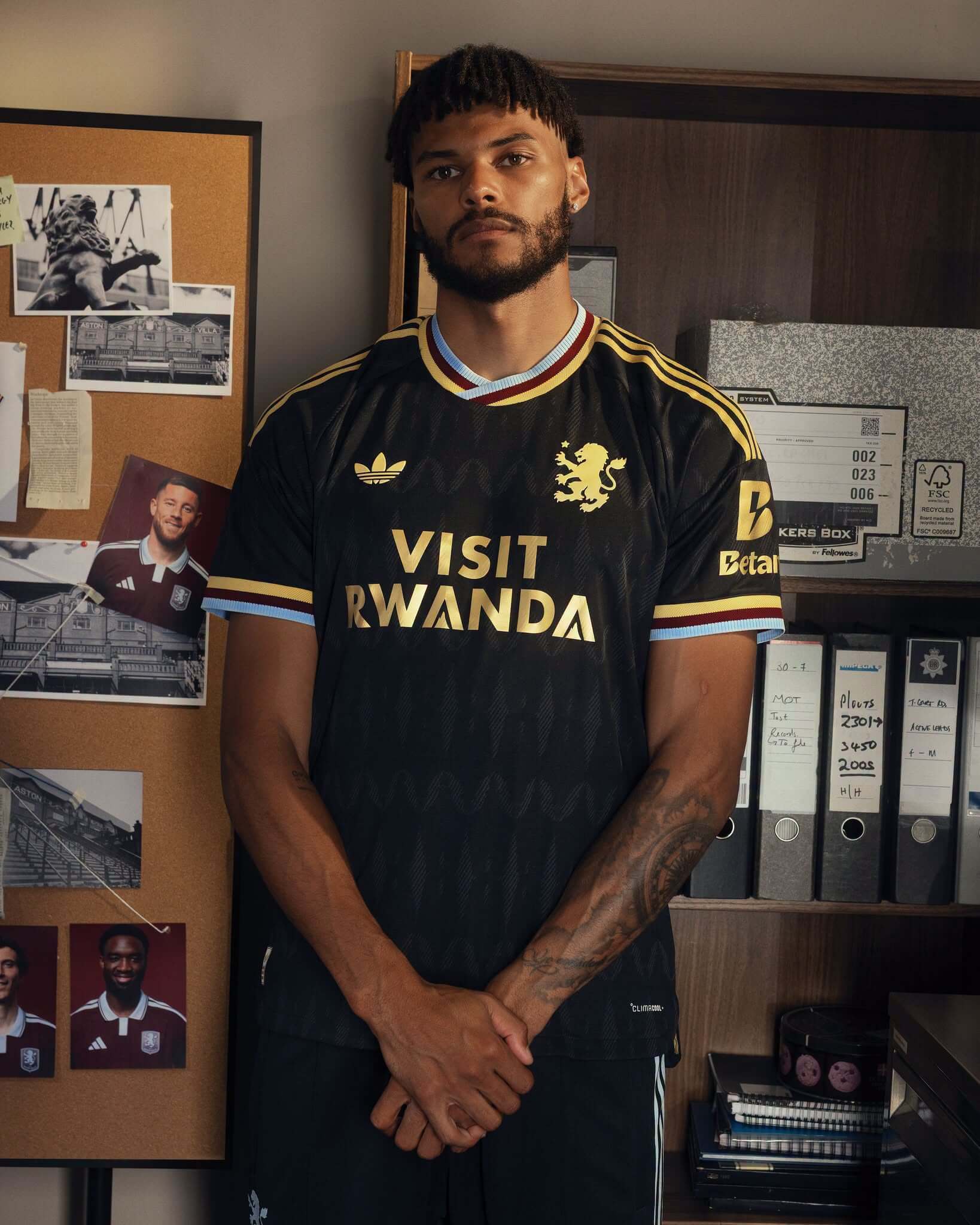 Camisa reserva do Aston Villa 2026-2027 adidas