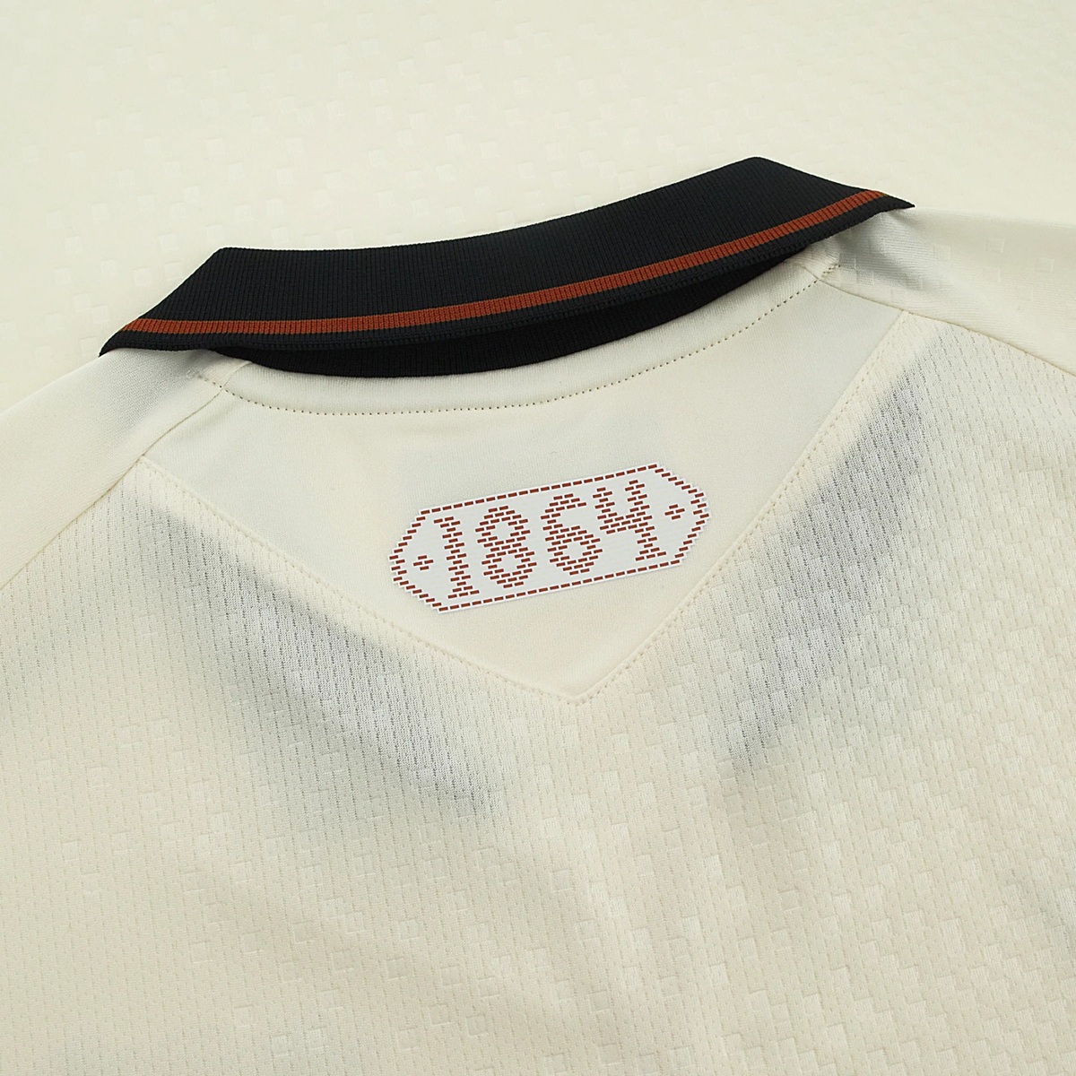 terceira camisa wrexham 2026-2027 macron