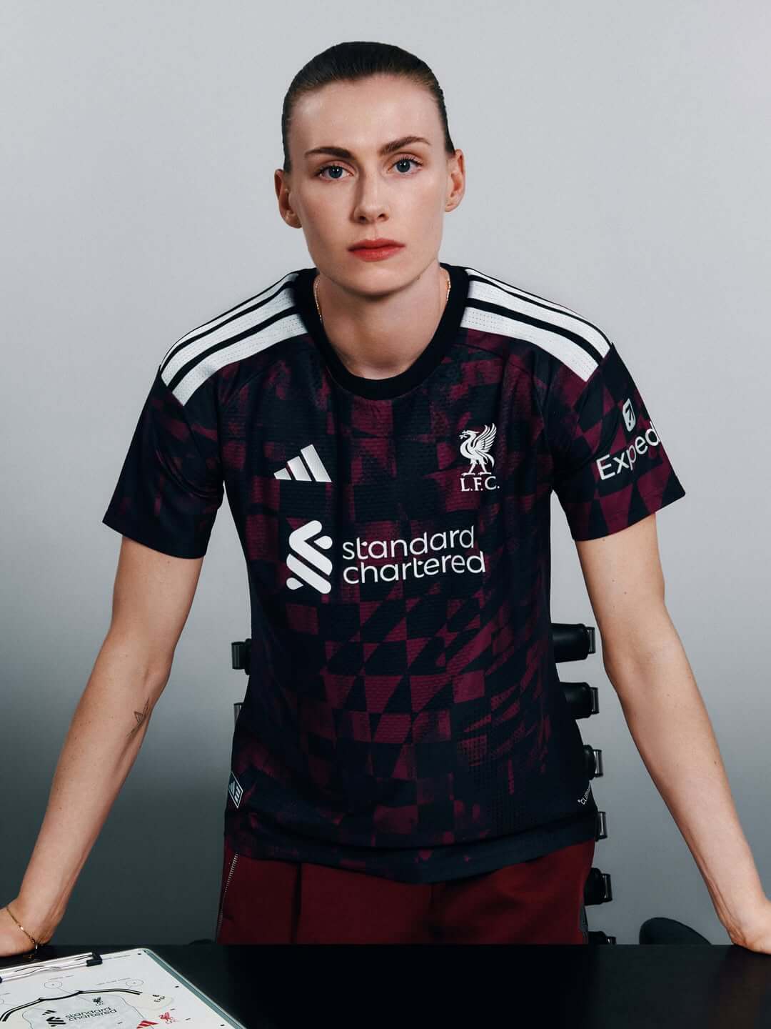 Terceira camisa do Liverpool FC 2026-2027 adidas