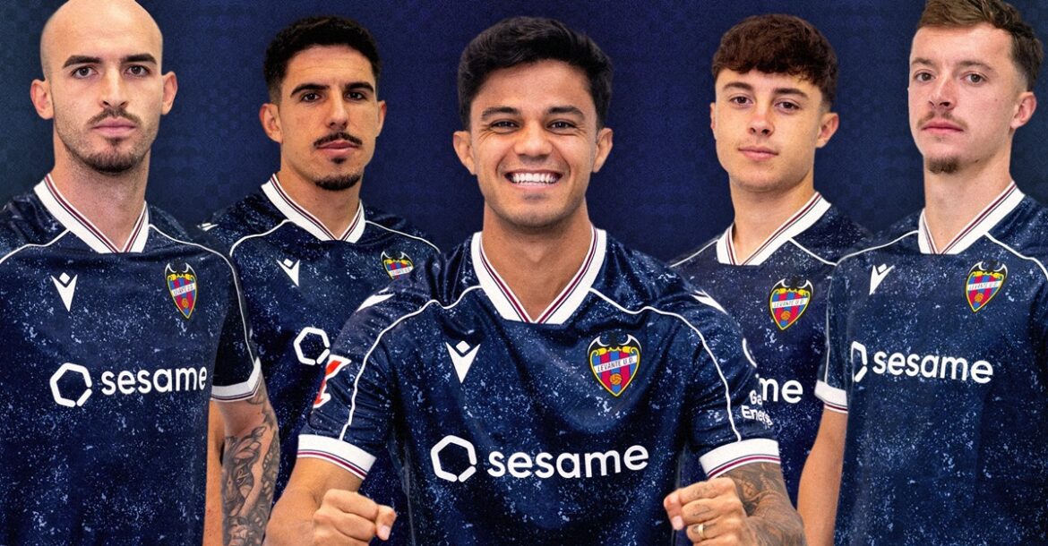 Quarta camisa do Levante UD 2026-2027 Macron