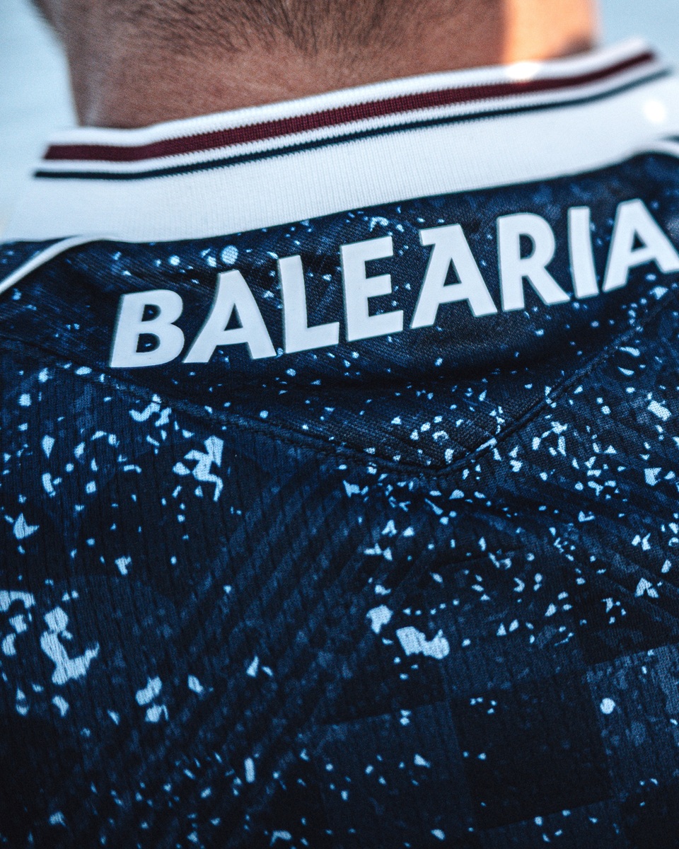 Quarta camisa do Levante UD 2026-2027 Macron