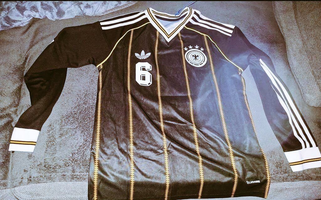 Camisa de despedida adidas para a Alemanha 2026
