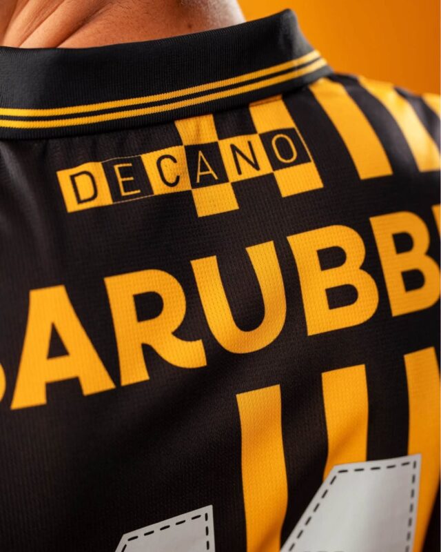 Camisa dos 135 anos do Peñarol 2026 PUMA