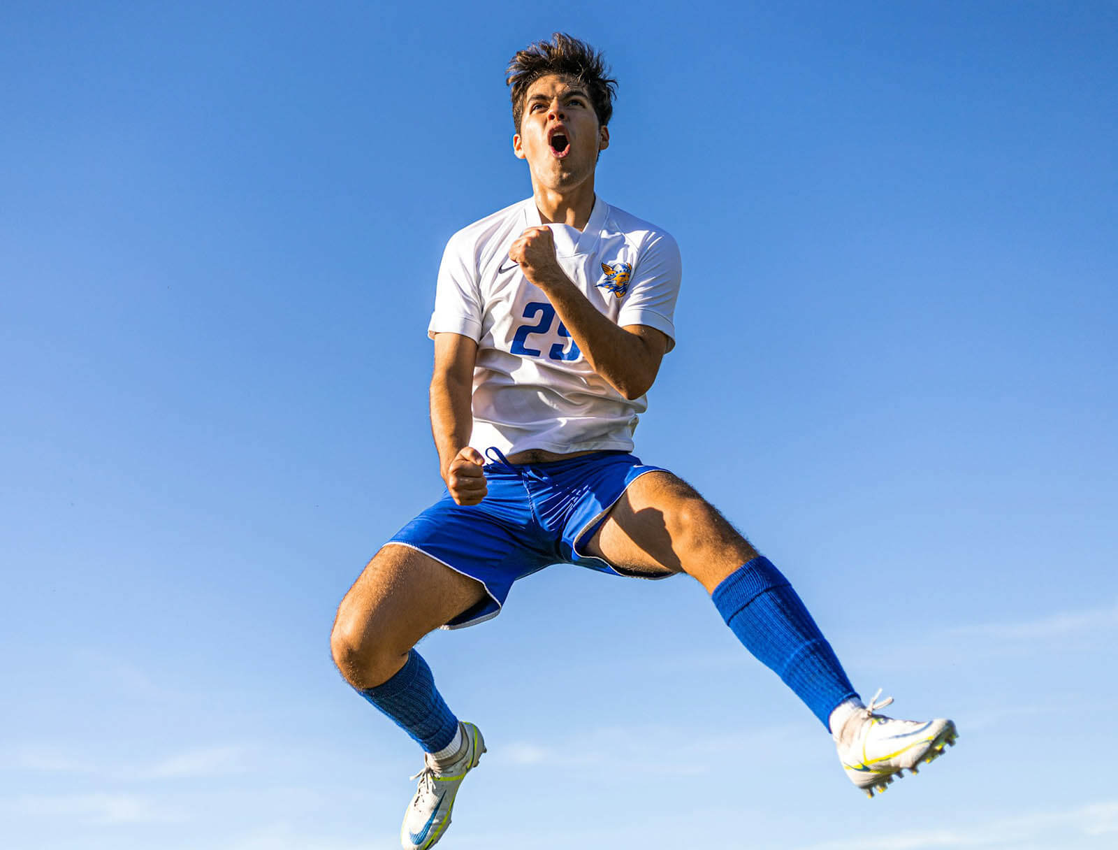 O que os patrocínios de camisas revelam sobre o negócio do futebol moderno