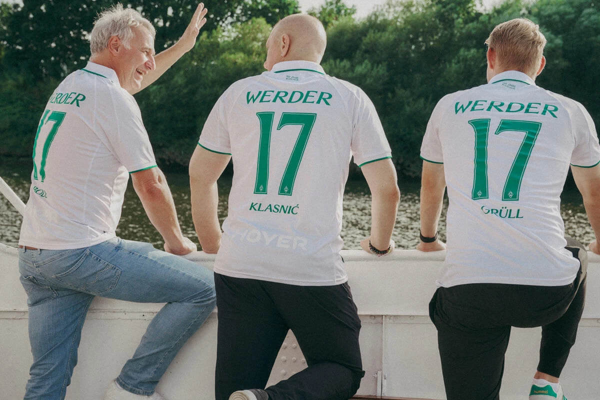 Camisa especial do Werder Bremen 100 anos do Weserstadion 2026 Hummel
