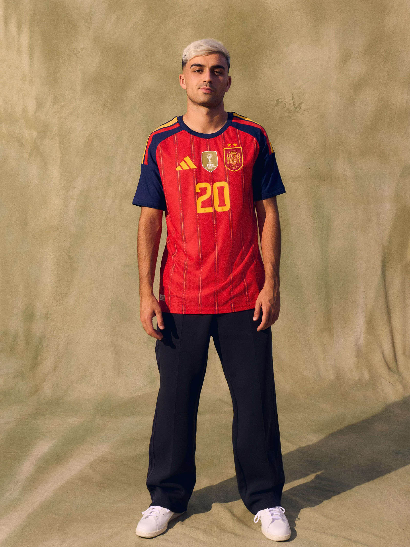 Espanha camisa duas estrelas patch de campeão mundial 2026