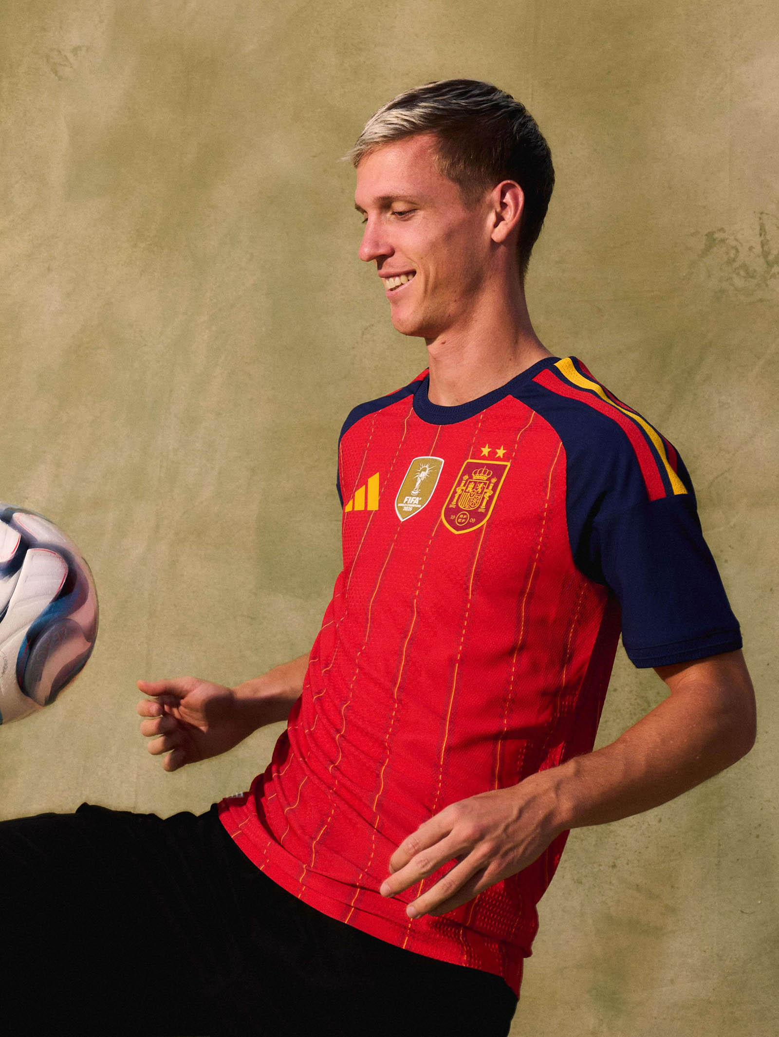 Espanha camisa duas estrelas patch de campeão mundial 2026