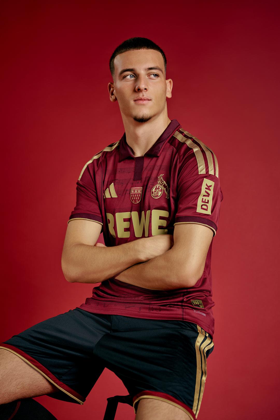 Camisa especial do Colônia celebra 150 anos de Willi Ostermann