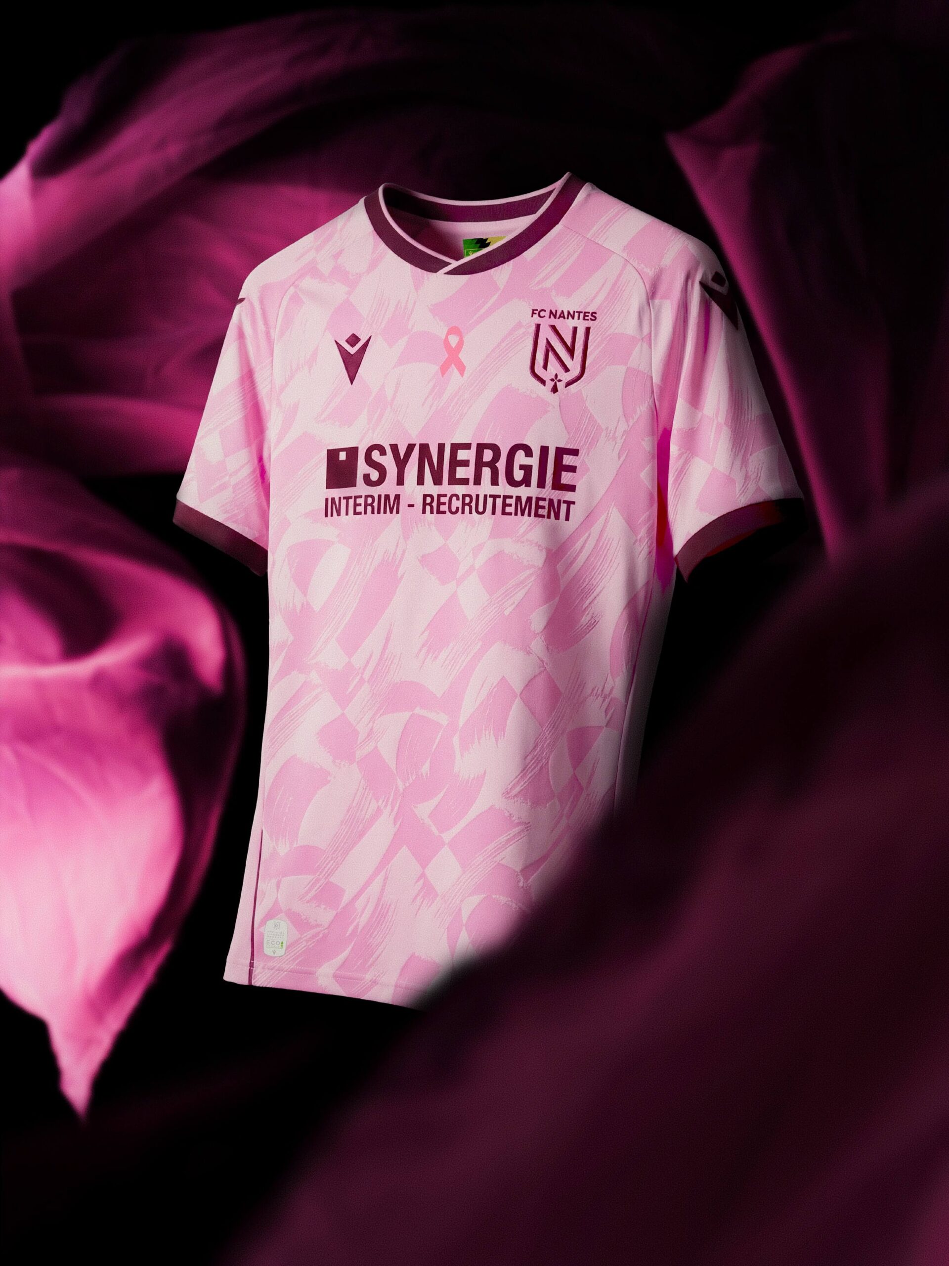 Camisa do FC Nantes Outubro Rosa 2026 Macron