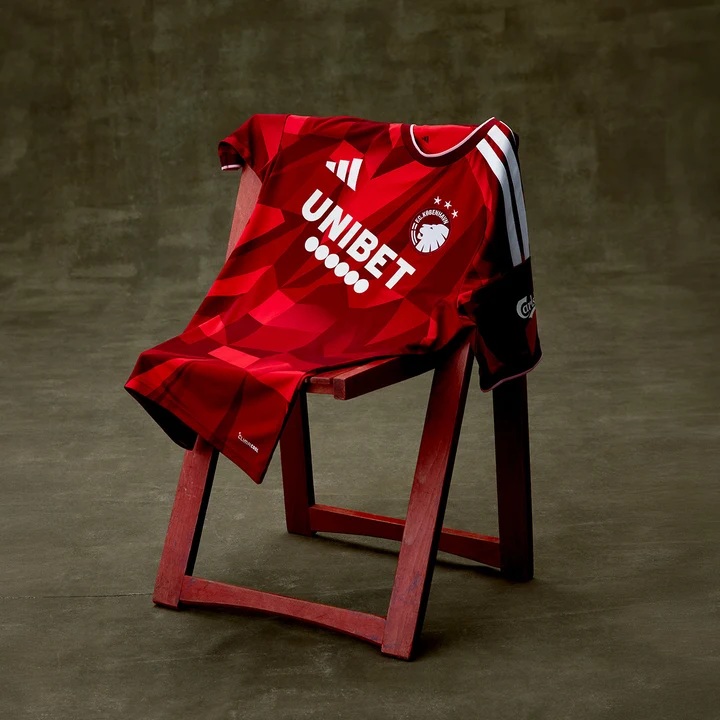 Terceira camisa do Copenhagen 2026-2027 adidas